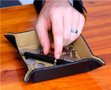 Load image into Gallery viewer, Oxford Snap Valet