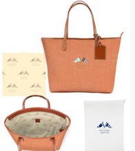 Load image into Gallery viewer, Savannah Zippered Tote
